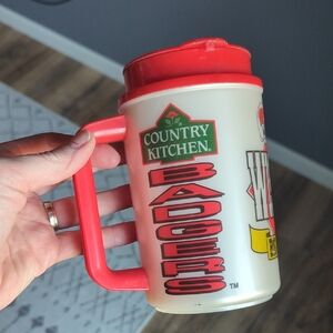 Country Kitchen Wisconsin Badgers Mug Vintage